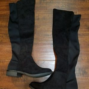 Over the knee boots by Rebel Zigii